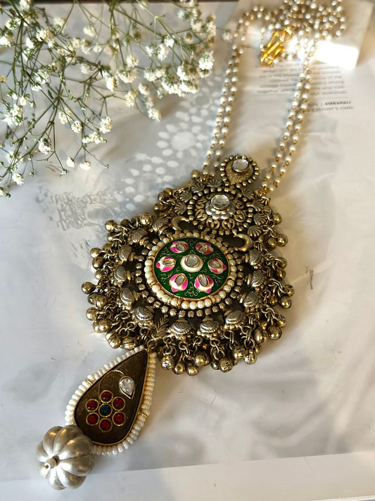 Heavy ghungroo pendant with pearl chains