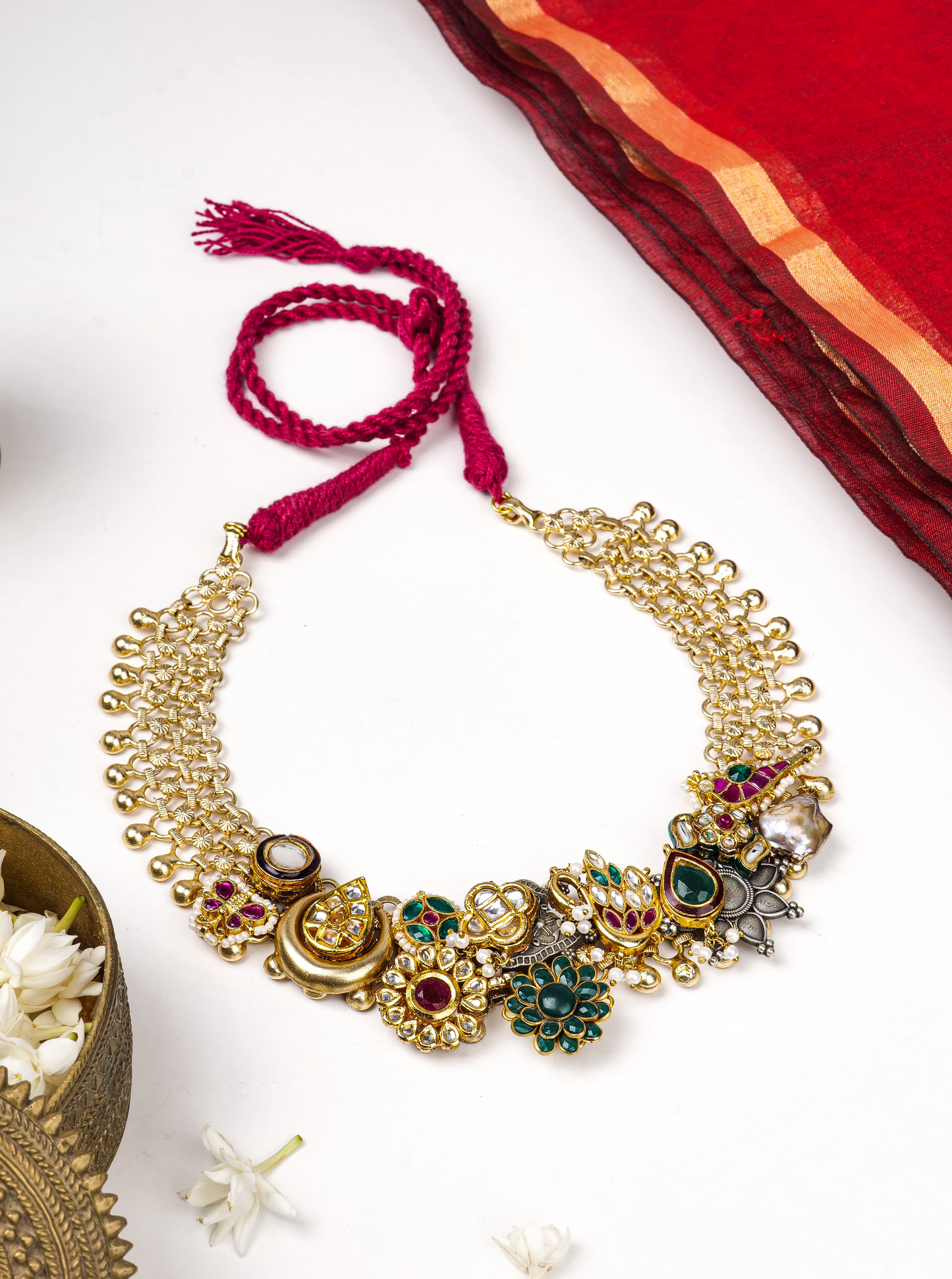 Multicolour gold plated necklace with motifs