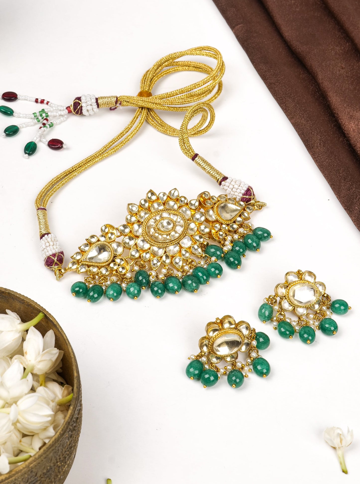 Kundan polki choker with green stones